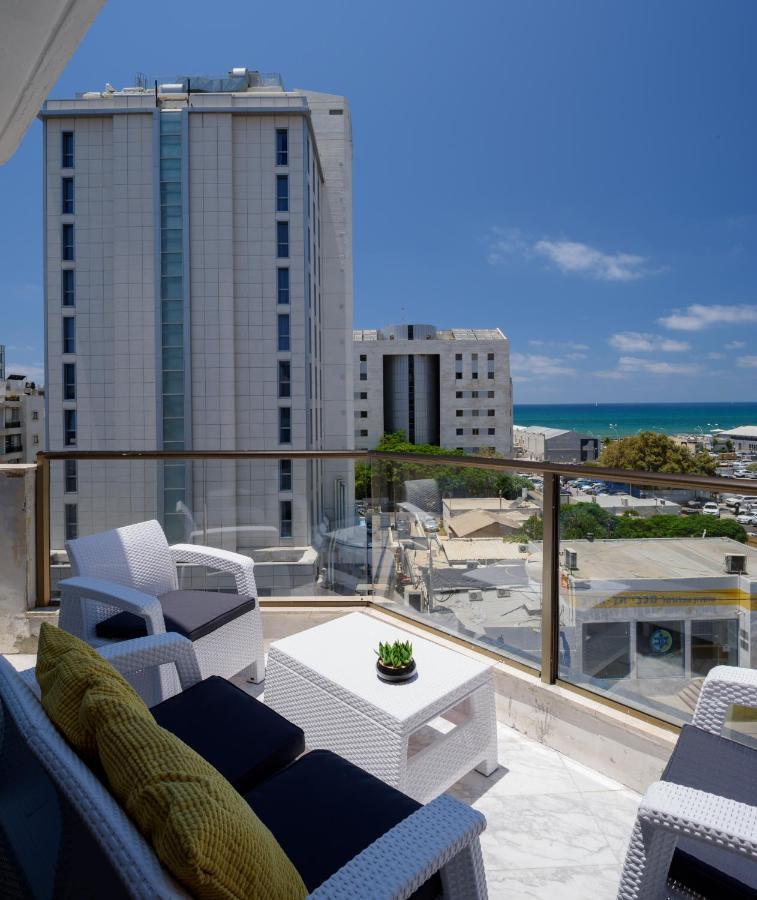 Studio & Apartments On The Beach By Aspentlv Tel Aviv Exterior photo